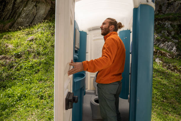 Best Construction site porta potty rental  in Lopezville, TX